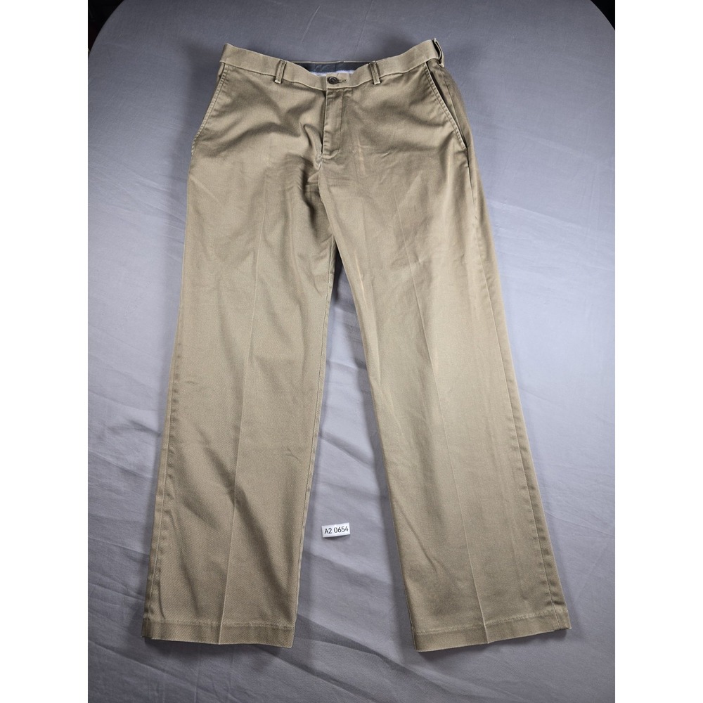 Haggar Classic Fit Men's Premium No Iron Khaki Dress Pants Size 34x30 Slacks